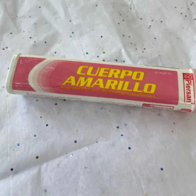 Cuerpo amarillo inyectable